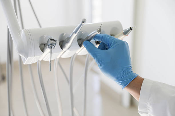 Professional Emergency Dentist technician working in Kayak Point, WA